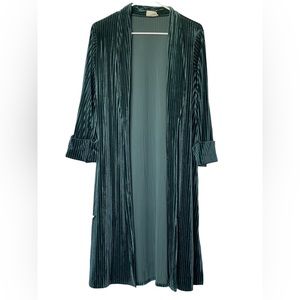 Ember Emerald Velvet Lightweight Long Sleeve Collared Cardigan Duster